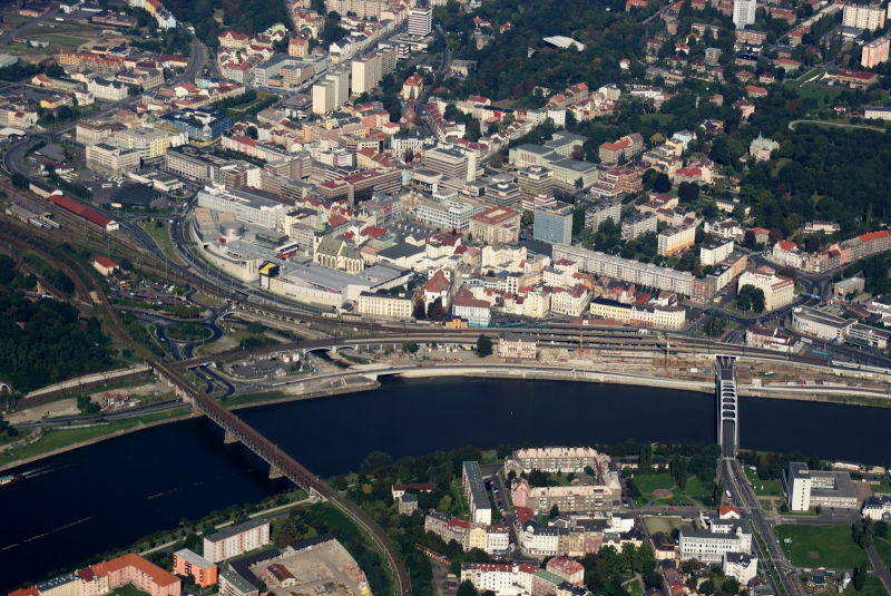 UL02.jpg